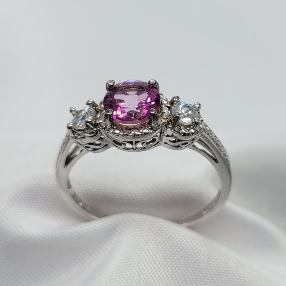 NWOT Women's Sterling Silver Pink Topaz Ring